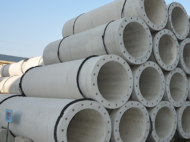 What should you pay attention to when stacking pipe piles?